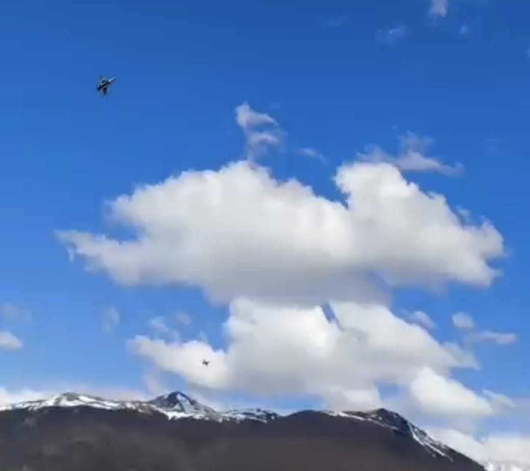F-16C/D Block 50 de la FACh sobrevuelan Puerto Williams - Noticias ...