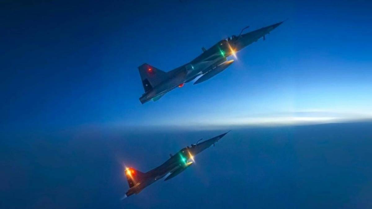 Cazas F-5 Tiger lll de la Fuerza Aérea de Chile sobre los cielos Patagónicos de la Región de Magallanes y la Antártica Chilena (Foto: FACh) Cazas F-5 Tiger lll de la Fuerza Aérea de Chile sobre los cielos Patagónicos de la Región de Magallanes y la Antártica Chilena (Foto: FACh)