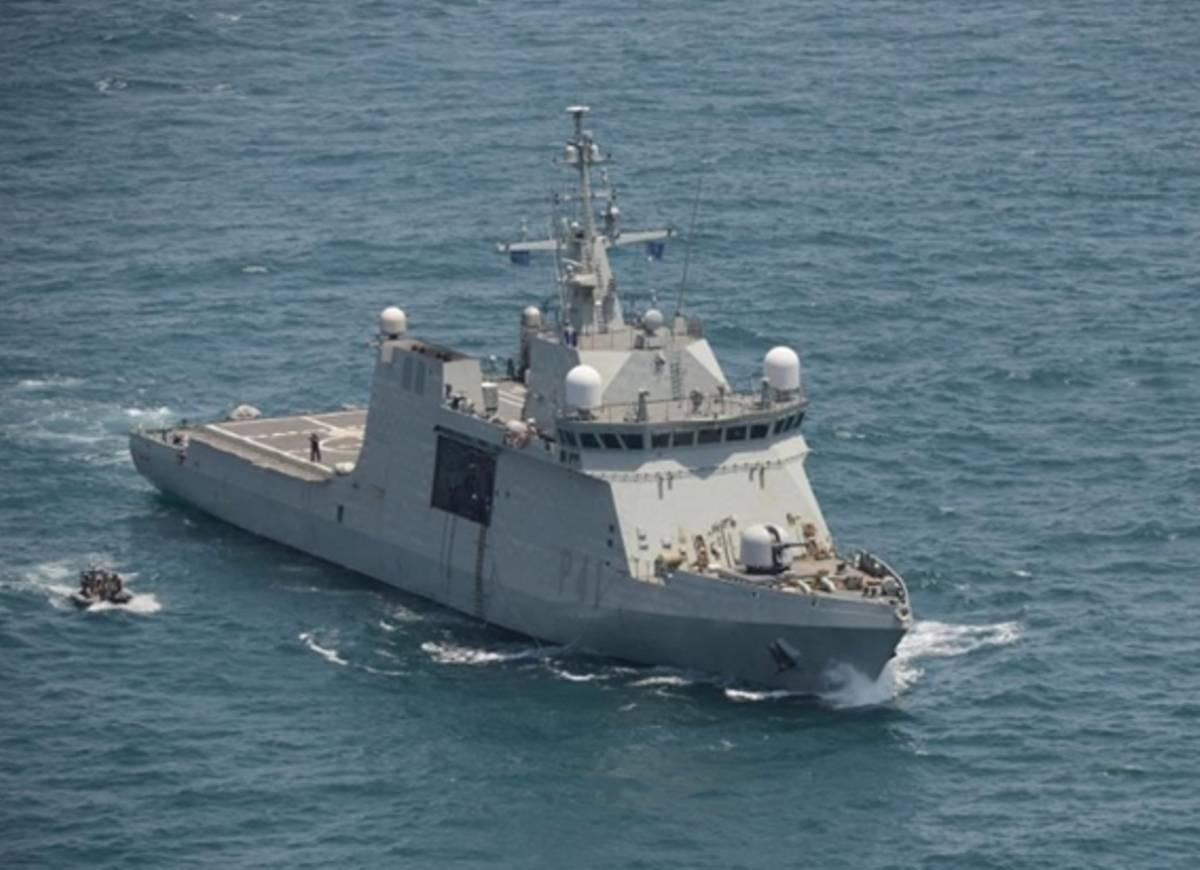 El BAM Meteoro en la mar (Foto Armada)